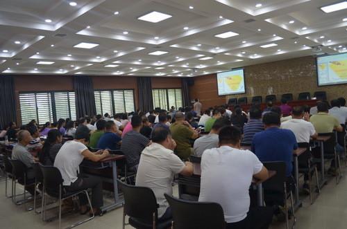 農(nóng)墾集團(tuán)沙苑農(nóng)場舉辦企業(yè)法律風(fēng)險(xiǎn)防控專題講座