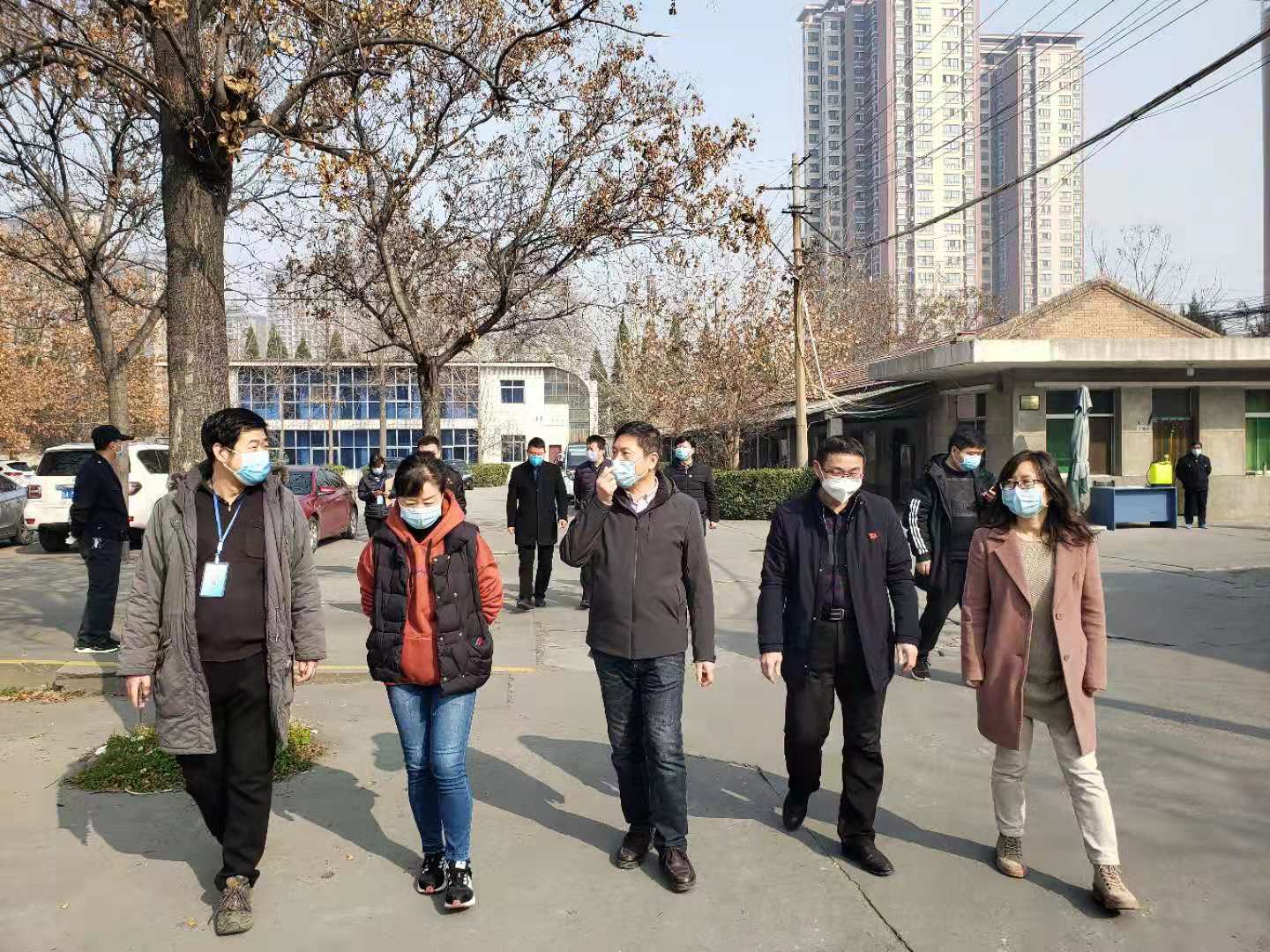 油脂信息2020.02.13《蓮湖區(qū)商務(wù)局等相關(guān)單位到油脂集團(tuán)督導(dǎo)檢查疫情防控和復(fù)工復(fù)產(chǎn)驗(yàn)收檢查》 (3).jpg