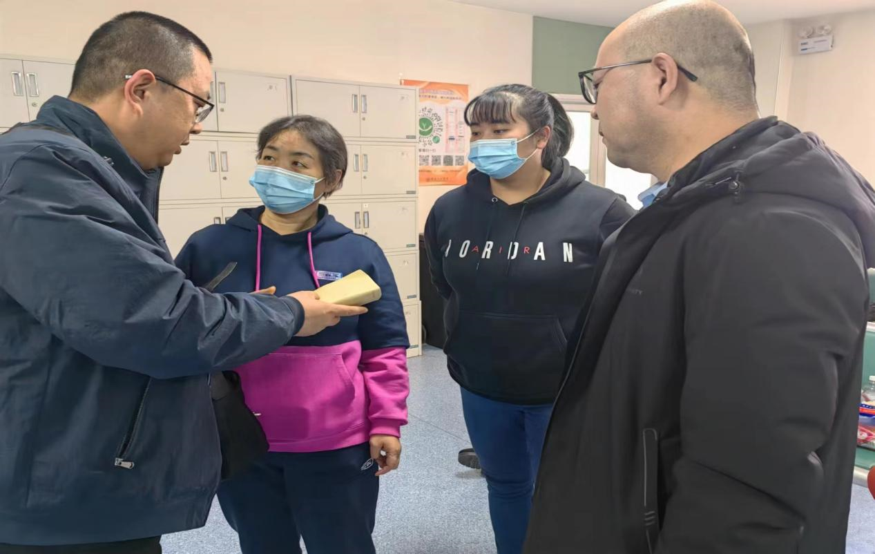 西瑞集團(tuán)：為困難職工組織愛(ài)心捐款活動(dòng)
